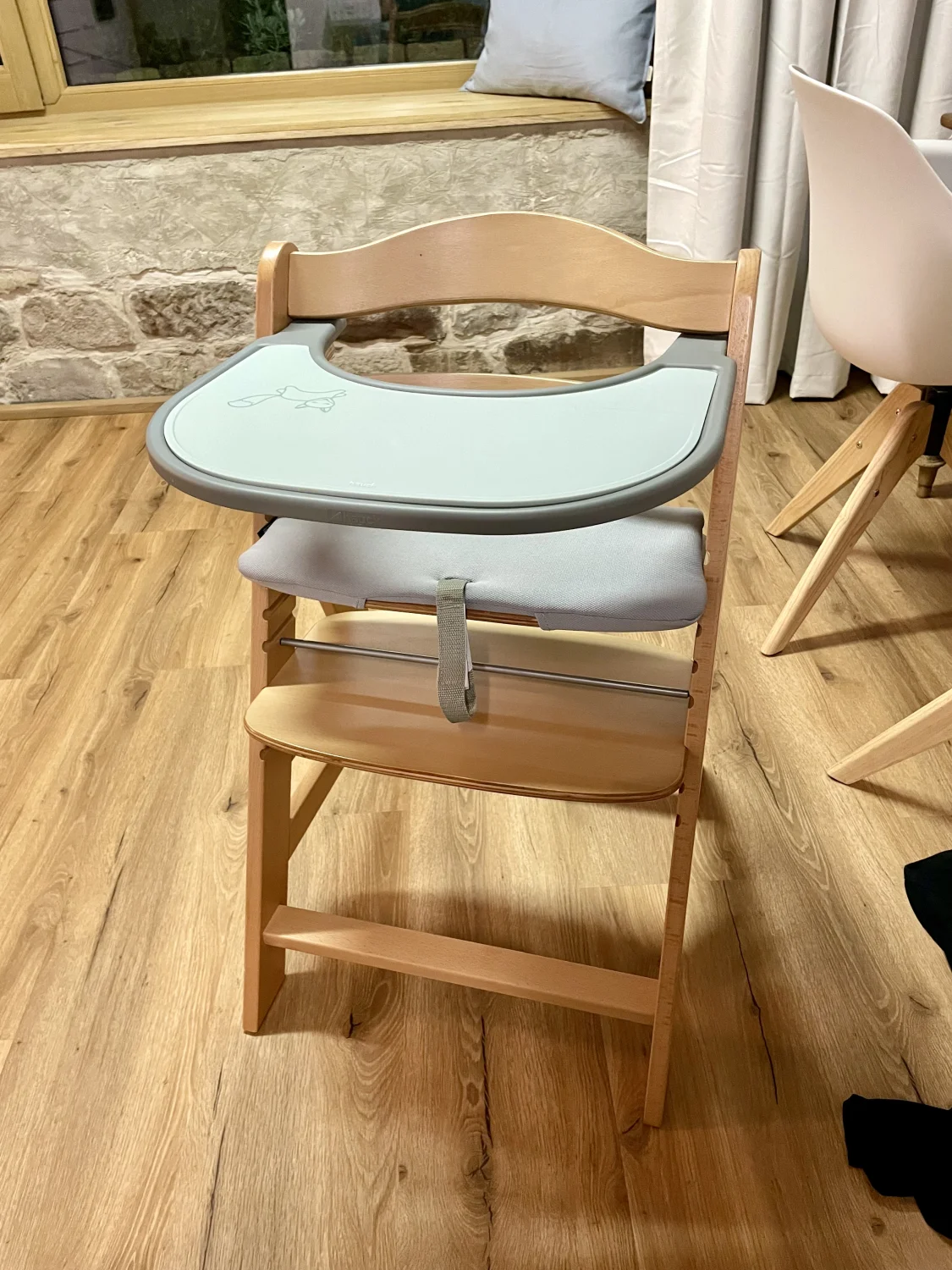 Weinkeller 84 - Babystuhl